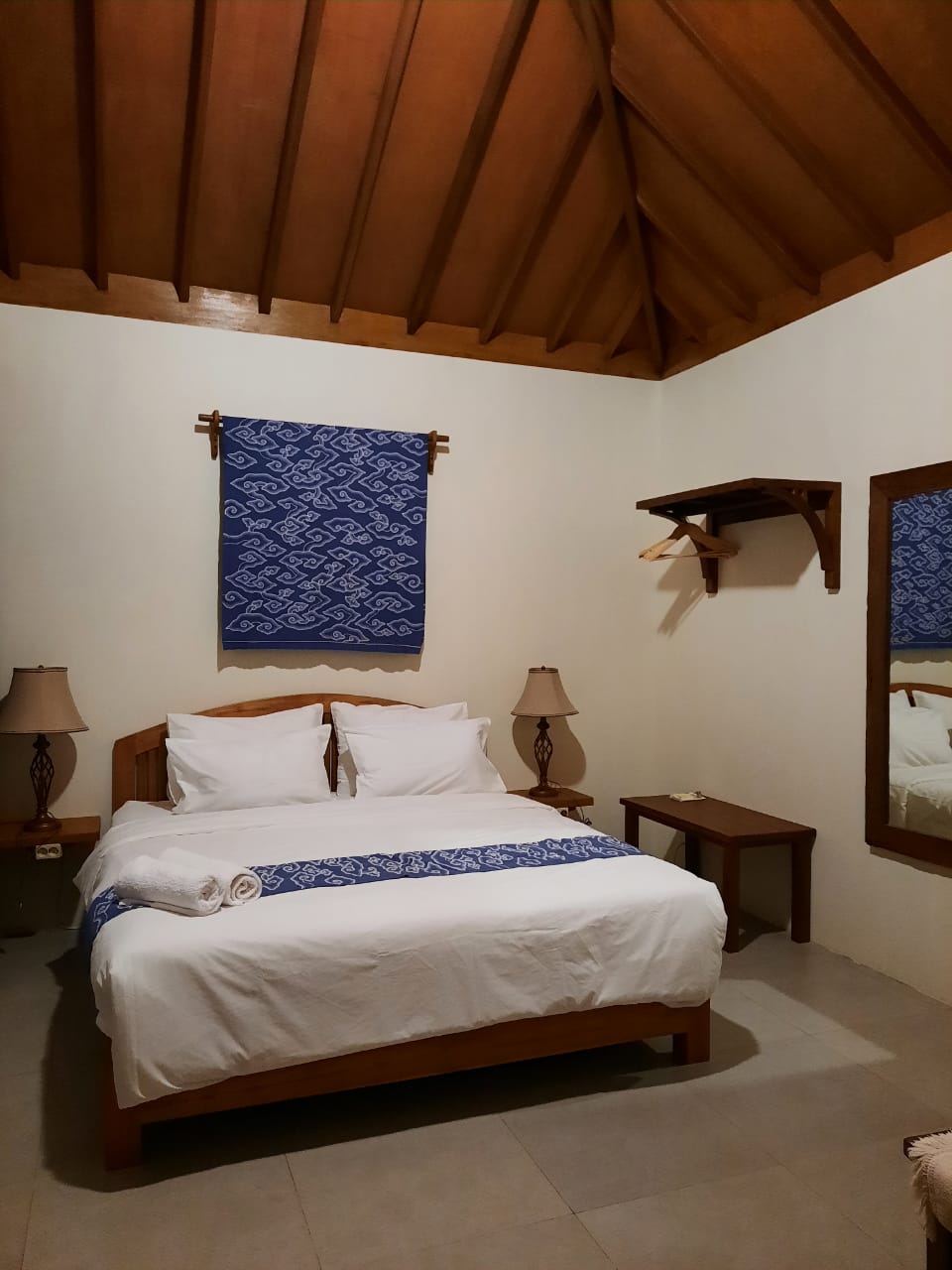 Kamar Trocus Cottage 2p di Legon Waru Cottage & Resort (Pinggir Pantai View Laut)
